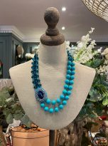 Short-blue-beaded-necklacee