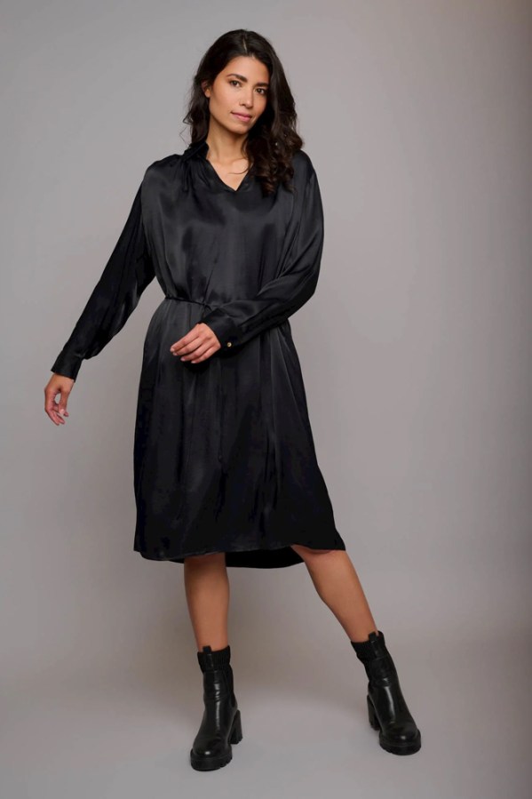 Delai Dress in Black