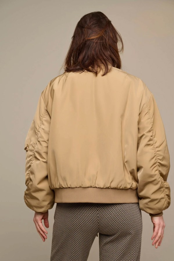 Reversible-Bomber-Jacket-in-Cookie-&-Fire_3