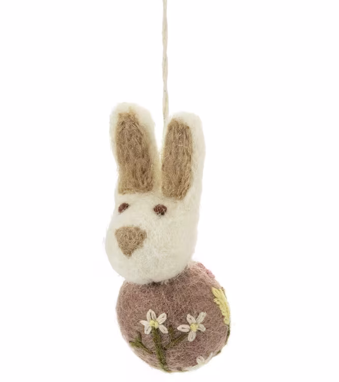felt-embroidered-easter-bunny-pendant.jpg